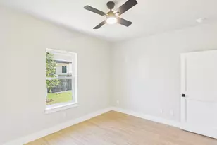 110 Parlin Ln, Fredericksburg, TX 78624 - Photo 26