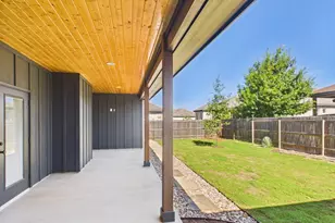 110 Parlin Ln, Fredericksburg, TX 78624 - Photo 42