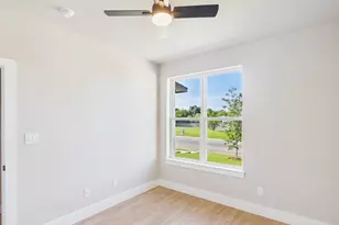 110 Parlin Ln, Fredericksburg, TX 78624 - Photo 20
