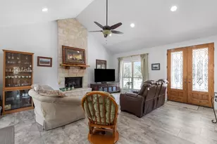 2747 Lower Crabapple Rd, Fredericksburg, TX 78624 - Photo 8