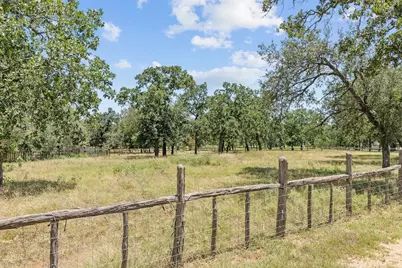 2747 Lower Crabapple Rd, Fredericksburg, TX 78624 - Photo 34