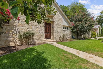 208 W Schubert St, Fredericksburg, TX 78624 - Photo 44
