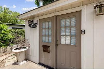 208 W Schubert St, Fredericksburg, TX 78624 - Photo 34