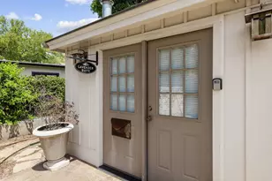 208 W Schubert St, Fredericksburg, TX 78624 - Photo 34