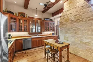 208 W Schubert St, Fredericksburg, TX 78624 - Photo 16