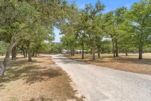 111 Wilderness Dr, Fredericksburg, TX 78624 - Photo 6