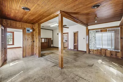 420 Plum St, Fredericksburg, TX 78624 - Photo 6