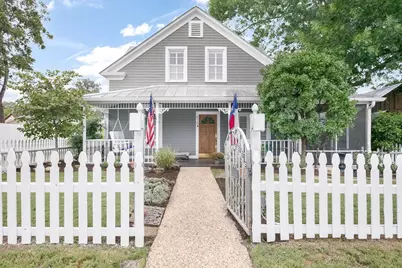 414 E Schubert St, Fredericksburg, TX 78624 - Photo 38