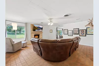136 Royal Oaks Loop, Kerrville, TX 78028 - Photo 10
