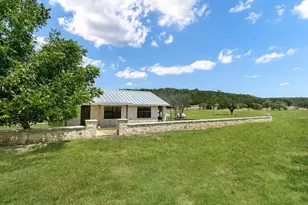 4995 Ranch Rd 648, Fredericksburg, TX 78624 - Photo 12