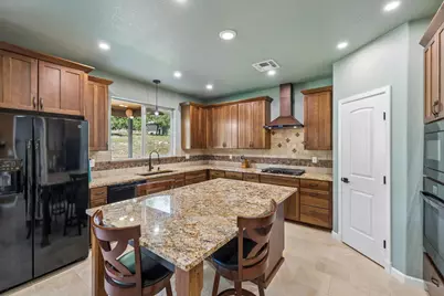 1783 E Axis Circle, Fredericksburg, TX 78624 - Photo 10