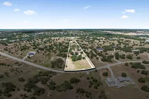 1783 E Axis Circle, Fredericksburg, TX 78624 - Photo 2