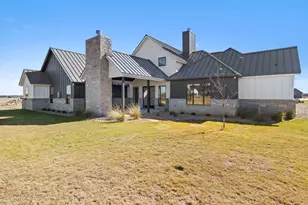 220 Interlaken St, Fredericksburg, TX 78624 - Photo 58