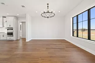 220 Interlaken St, Fredericksburg, TX 78624 - Photo 14