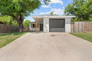 316 George Ct, Kerrville, TX 78028 - Photo 2