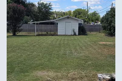 333 W Nimitz St, Fredericksburg, TX 78624 - Photo 18