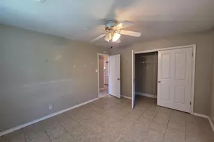 333 W Nimitz St, Fredericksburg, TX 78624 - Photo 14