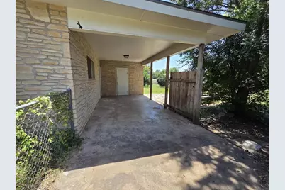 333 W Nimitz St, Fredericksburg, TX 78624 - Photo 16