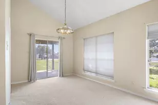 103 Crockett Dr, Kerrville, TX 78028 - Photo 18