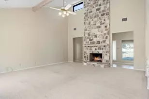 103 Crockett Dr, Kerrville, TX 78028 - Photo 8