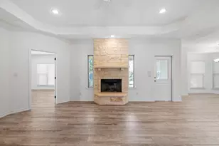 143 Stonewood, Fredericksburg, TX 78624 - Photo 2