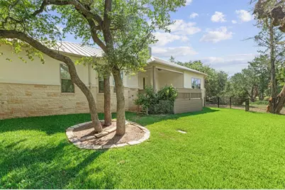 143 Stonewood, Fredericksburg, TX 78624 - Photo 26