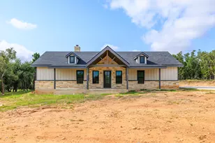 2662 Old Willow Rd, Fredericksburg, TX 78624 - Photo 4