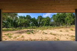 2662 Old Willow Rd, Fredericksburg, TX 78624 - Photo 8