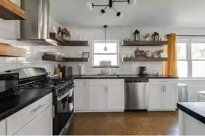 804 N Milam St, Fredericksburg, TX 78624 - Photo 18