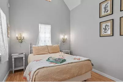 208 E San Antonio St, Fredericksburg, TX 78624 - Photo 38
