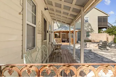 208 E San Antonio St, Fredericksburg, TX 78624 - Photo 44