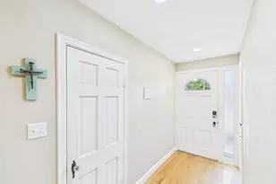 510 S Olive St, Fredericksburg, TX 78624 - Photo 10