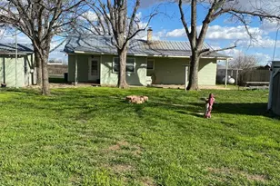 1132 Thiele Ln, Fredericksburg, TX 78624 - Photo 18