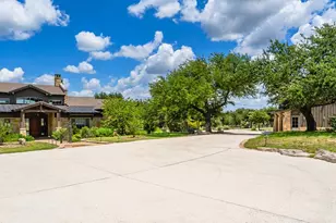 439 W Boot Rnch Rdg, Fredericksburg, TX 78624 - Photo 2