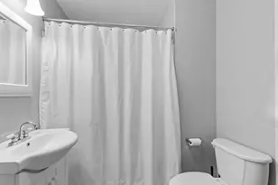 208 E San Antonio St, Fredericksburg, TX 78624 - Photo 42
