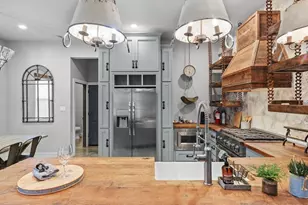 208 E San Antonio St, Fredericksburg, TX 78624 - Photo 52
