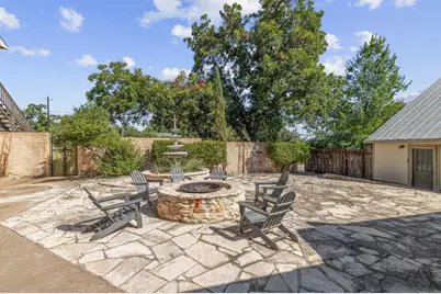 208 E San Antonio St, Fredericksburg, TX 78624 - Photo 74