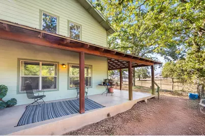 959 S Eagle St, Fredericksburg, TX 78624 - Photo 14