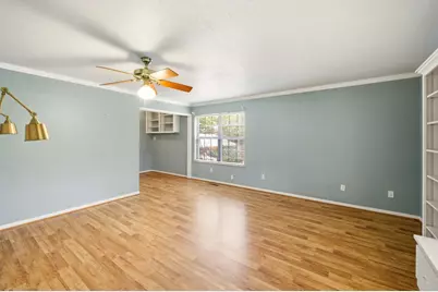 959 S Eagle St, Fredericksburg, TX 78624 - Photo 26