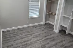 204 Crestwood Dr, Fredericksburg, TX 78624 - Photo 12