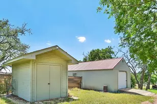283 W Lacey Oak Pkwy, Kerrville, TX 78028 - Photo 36