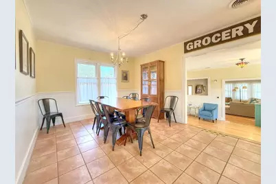 901 N Llano St, Fredericksburg, TX 78624 - Photo 8