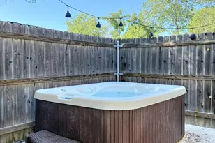 901 N Llano St, Fredericksburg, TX 78624 - Photo 34