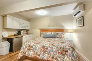 901 N Llano St, Fredericksburg, TX 78624 - Photo 32
