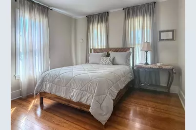 901 N Llano St, Fredericksburg, TX 78624 - Photo 16