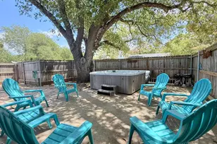901 N Llano St, Fredericksburg, TX 78624 - Photo 26
