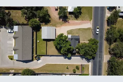 703 E Highway St, Fredericksburg, TX 78624 - Photo 50