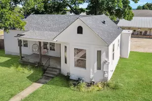 703 E Hwy St, Fredericksburg, TX 78624 - Photo 44