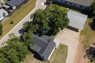 703 E Hwy St, Fredericksburg, TX 78624 - Photo 48