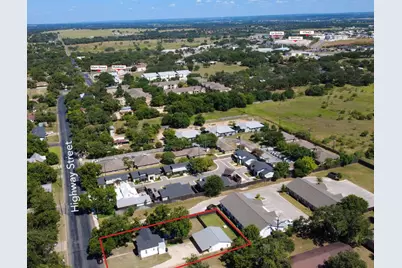 703 E Highway St, Fredericksburg, TX 78624 - Photo 46